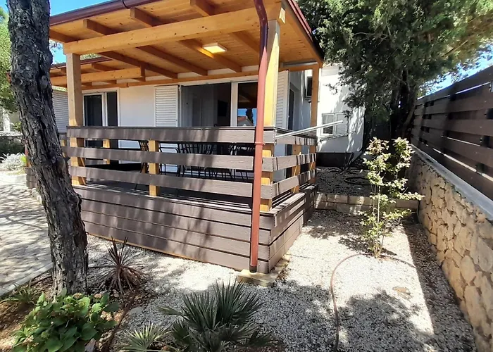 Vikendica Fuer 6 Personen By Interhome *